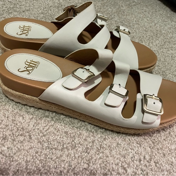 Womens Sandals - Picture 1 of 1